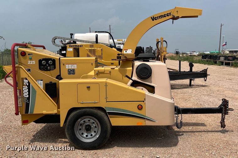 image for item DS3088 2009 Vermeer BC1000XL wood chipper