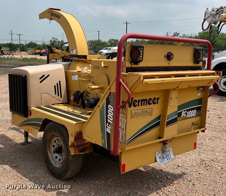 image for item DS3088 2009 Vermeer BC1000XL wood chipper