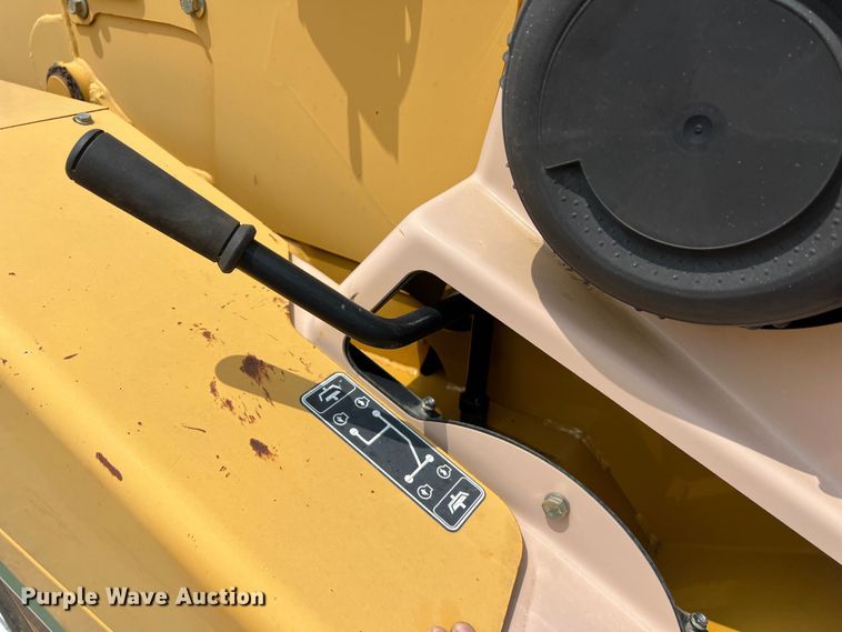 image for item DS3088 2009 Vermeer BC1000XL wood chipper