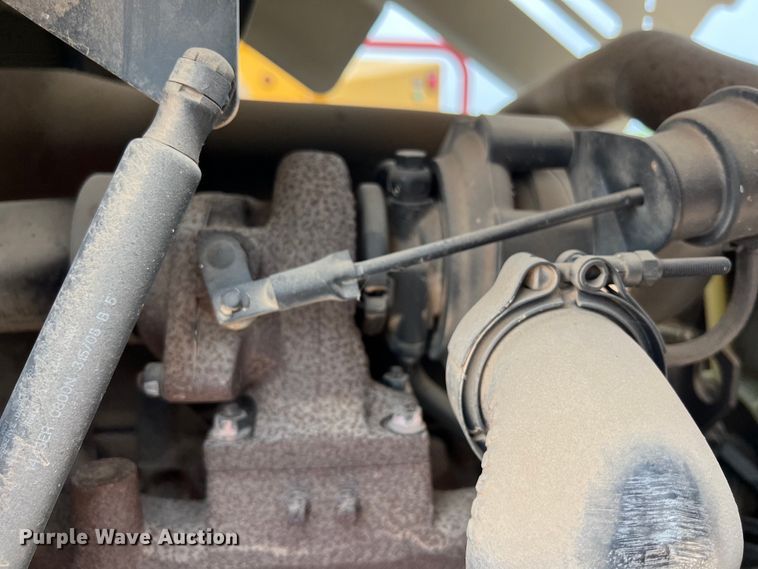 image for item DS3088 2009 Vermeer BC1000XL wood chipper