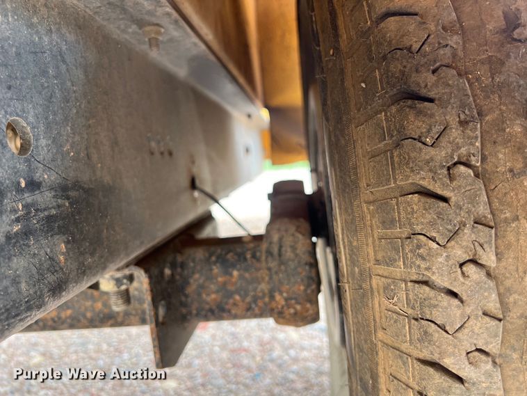 image for item DS3088 2009 Vermeer BC1000XL wood chipper