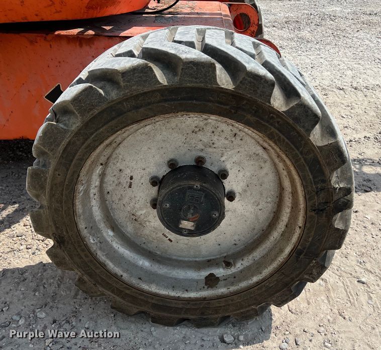 image for item DS3105 2014 JLG 600AJ boom lift