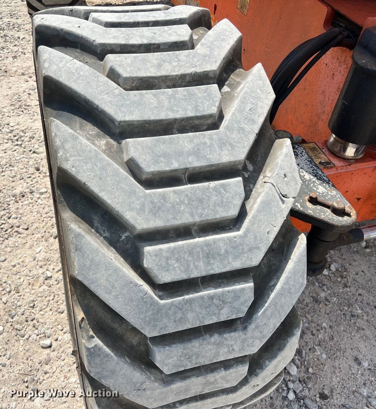 image for item DS3105 2014 JLG 600AJ boom lift