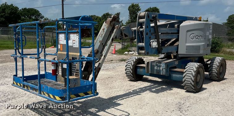 image for item DS3106 2015 Genie Z-45/25J boom lift
