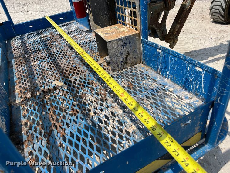 image for item DS3106 2015 Genie Z-45/25J boom lift