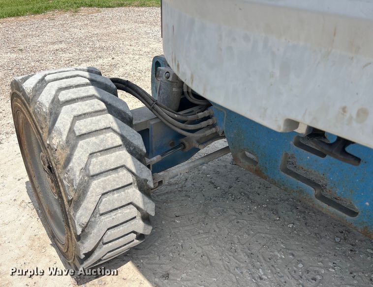 image for item DS3106 2015 Genie Z-45/25J boom lift