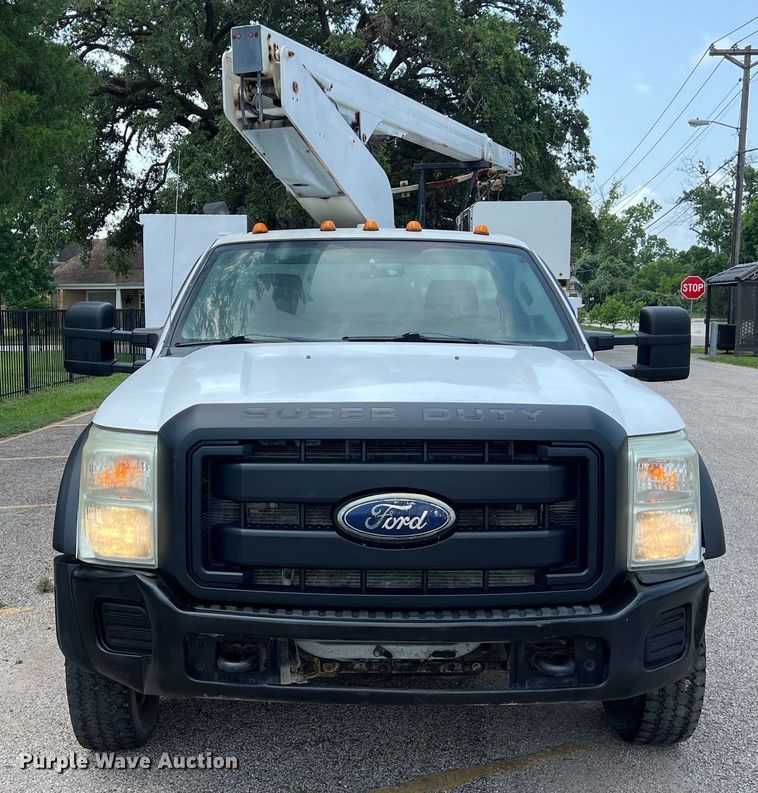 image for item DS3108 2011 Ford F550 Super Duty XL bucket truck
