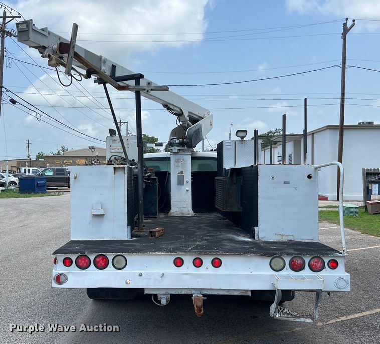 image for item DS3108 2011 Ford F550 Super Duty XL bucket truck