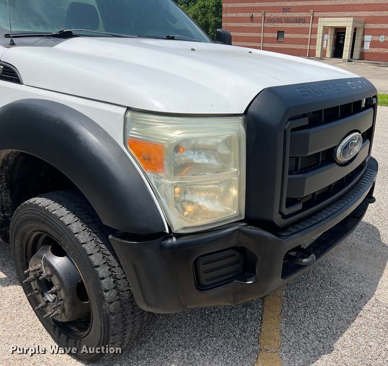 image for item DS3108 2011 Ford F550 Super Duty XL bucket truck
