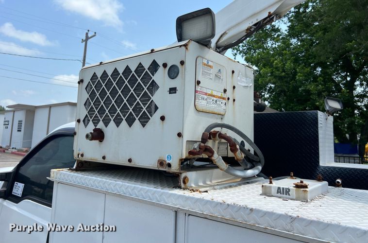 image for item DS3108 2011 Ford F550 Super Duty XL bucket truck