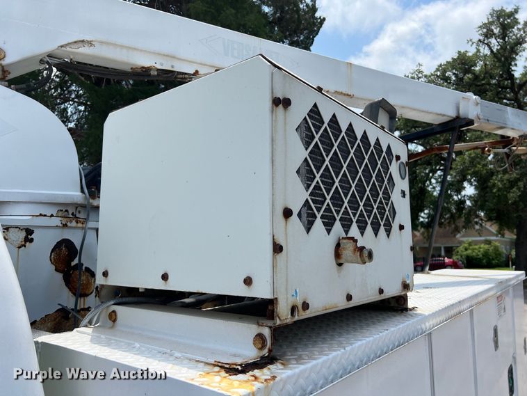 image for item DS3108 2011 Ford F550 Super Duty XL bucket truck