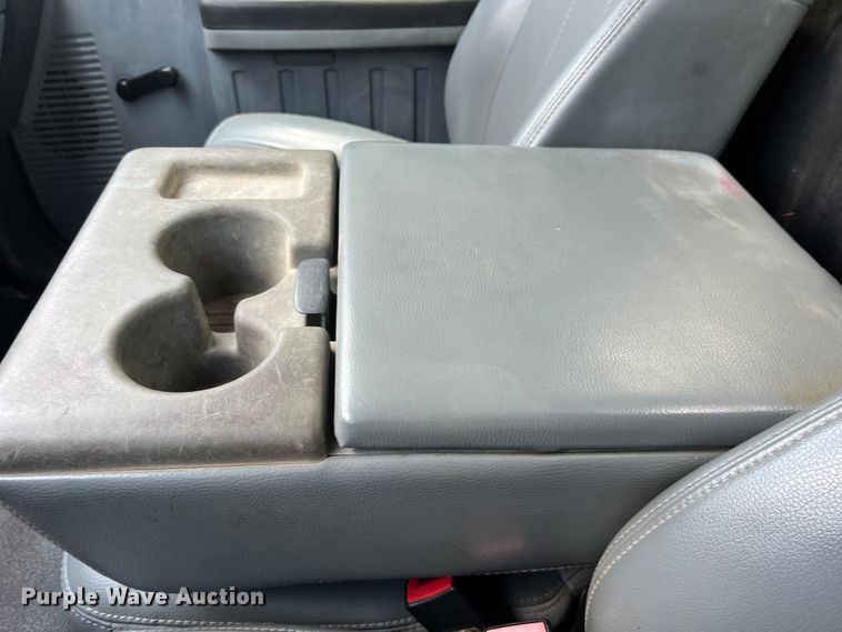 image for item DS3108 2011 Ford F550 Super Duty XL bucket truck