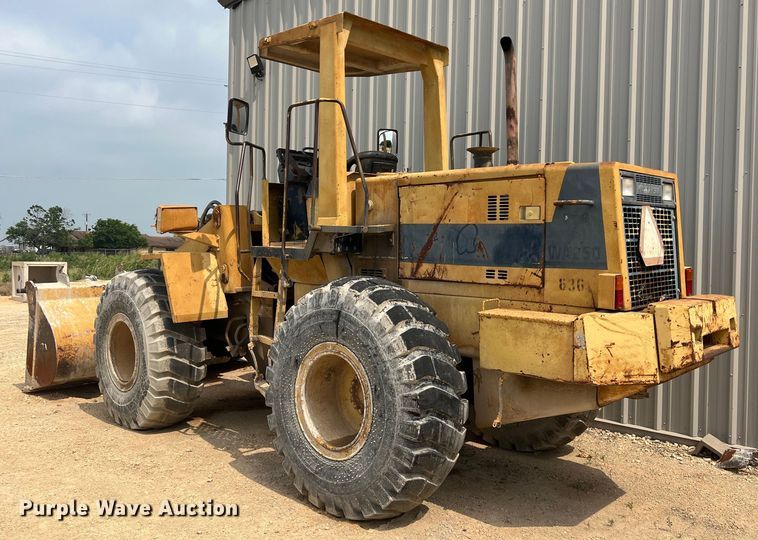 image for item DS3111 1994 Komatsu WA250-1 wheel loader