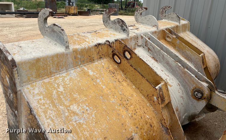 image for item DS3111 1994 Komatsu WA250-1 wheel loader