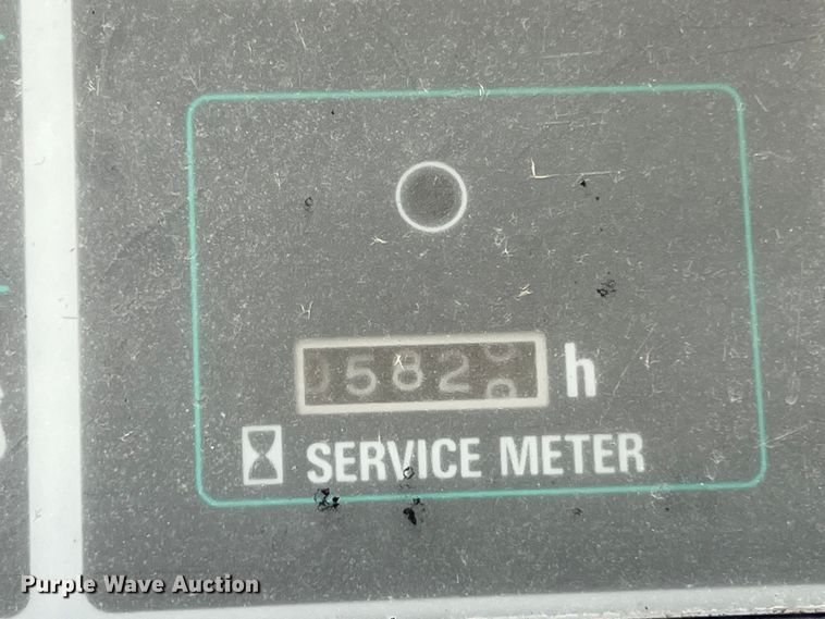 image for item DS3111 1994 Komatsu WA250-1 wheel loader