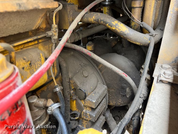 image for item DS3111 1994 Komatsu WA250-1 wheel loader