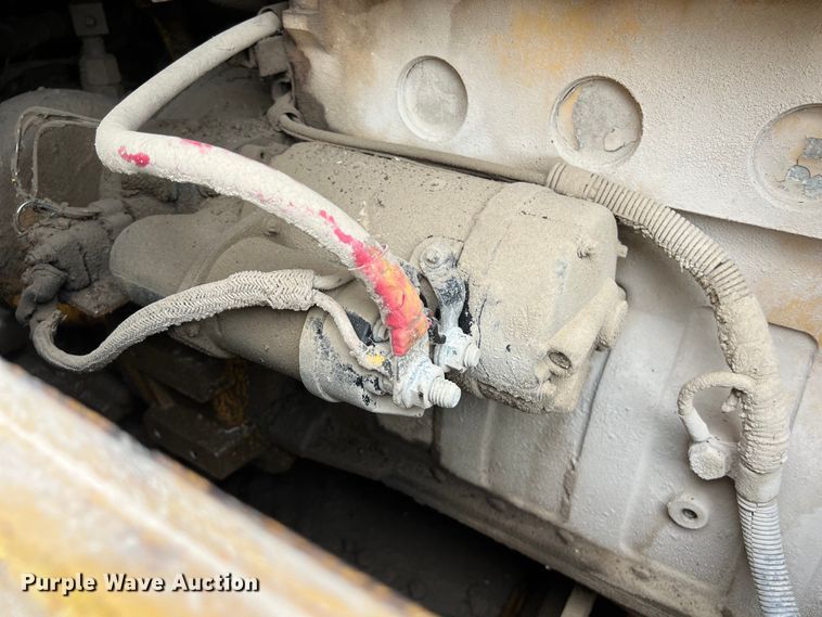 image for item DS3111 1994 Komatsu WA250-1 wheel loader