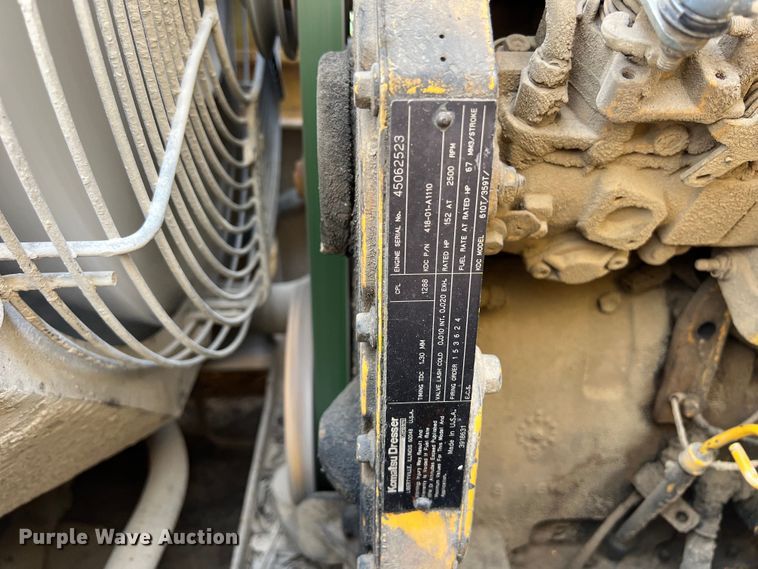 image for item DS3111 1994 Komatsu WA250-1 wheel loader