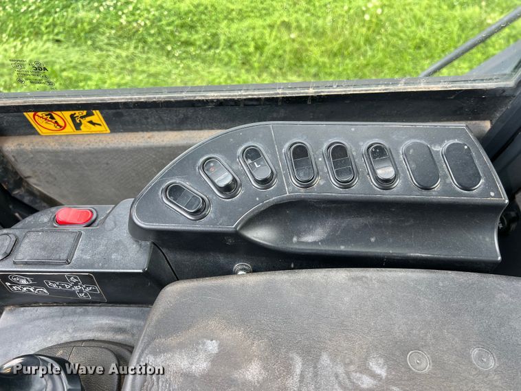 image for item DS3116 2014 Komatsu WA470-7 wheel loader