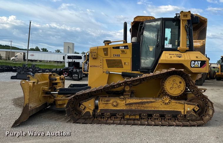 image for item DS4168 2018 Caterpillar  D6N LGP dozer