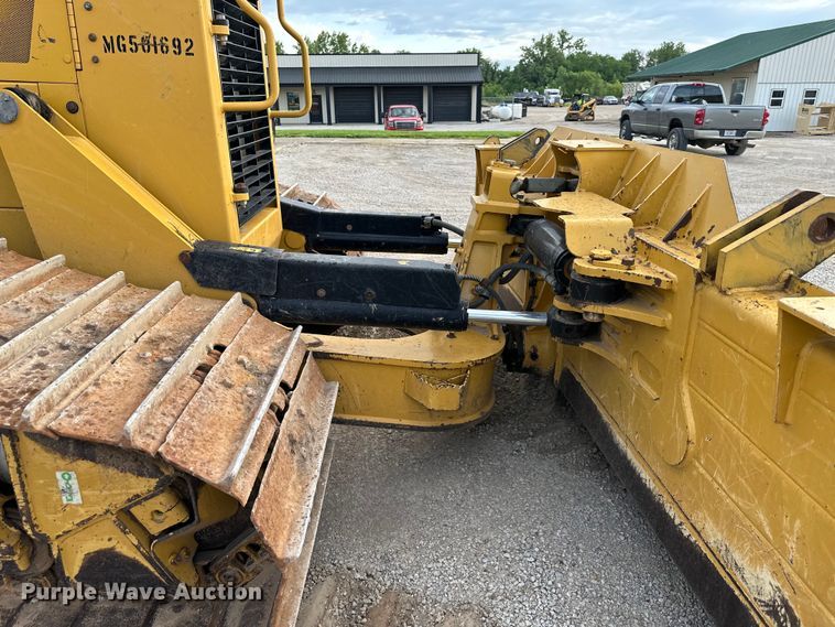 image for item DS4168 2018 Caterpillar  D6N LGP dozer