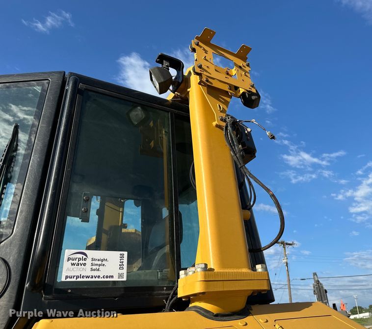 image for item DS4168 2018 Caterpillar  D6N LGP dozer