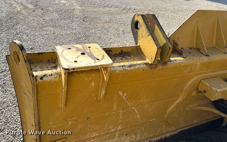 image for item DS4168 2018 Caterpillar  D6N LGP dozer