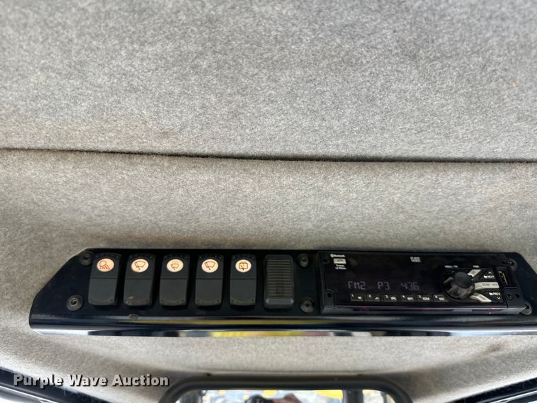 image for item DS4168 2018 Caterpillar  D6N LGP dozer