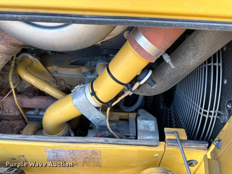 image for item DS4168 2018 Caterpillar  D6N LGP dozer