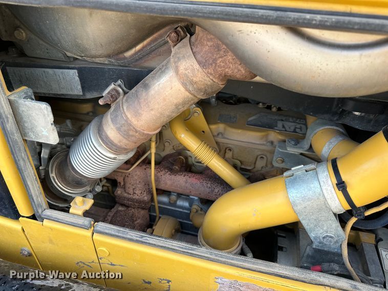 image for item DS4168 2018 Caterpillar  D6N LGP dozer