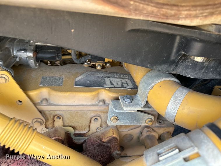 image for item DS4168 2018 Caterpillar  D6N LGP dozer