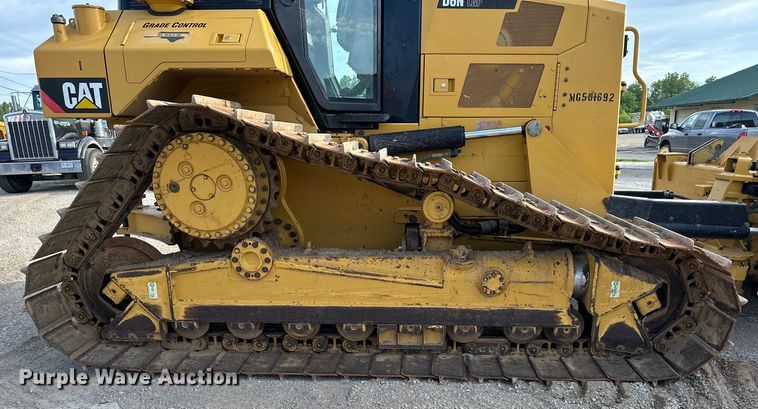 image for item DS4168 2018 Caterpillar  D6N LGP dozer