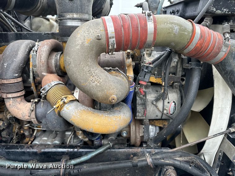 image for item DS4169 2004 Kenworth  T800 dump truck