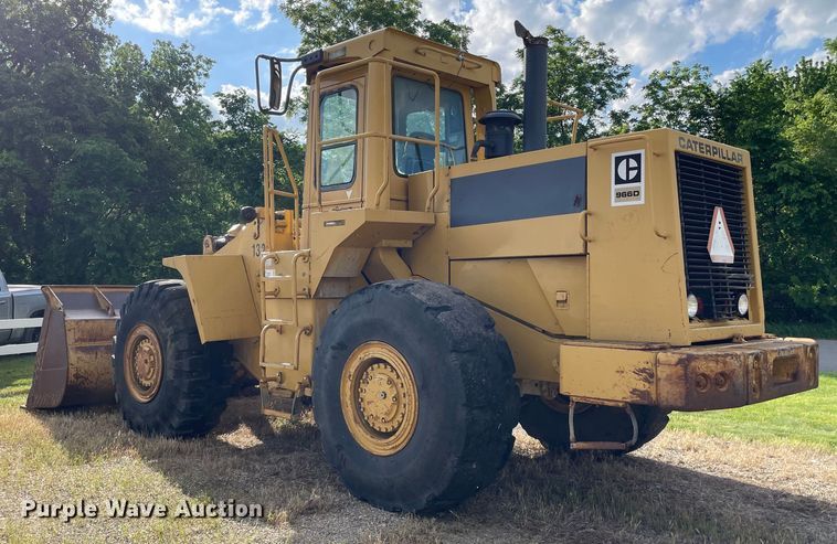 image for item DS5524 1983 Caterpillar  966D wheel loader