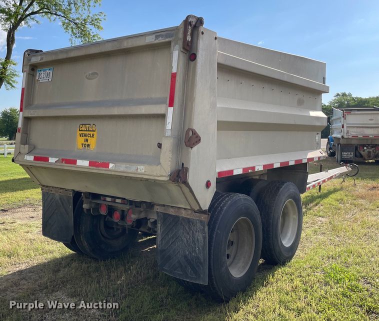 image for item DS5525 2001 Hawkeye end dump pup trailer