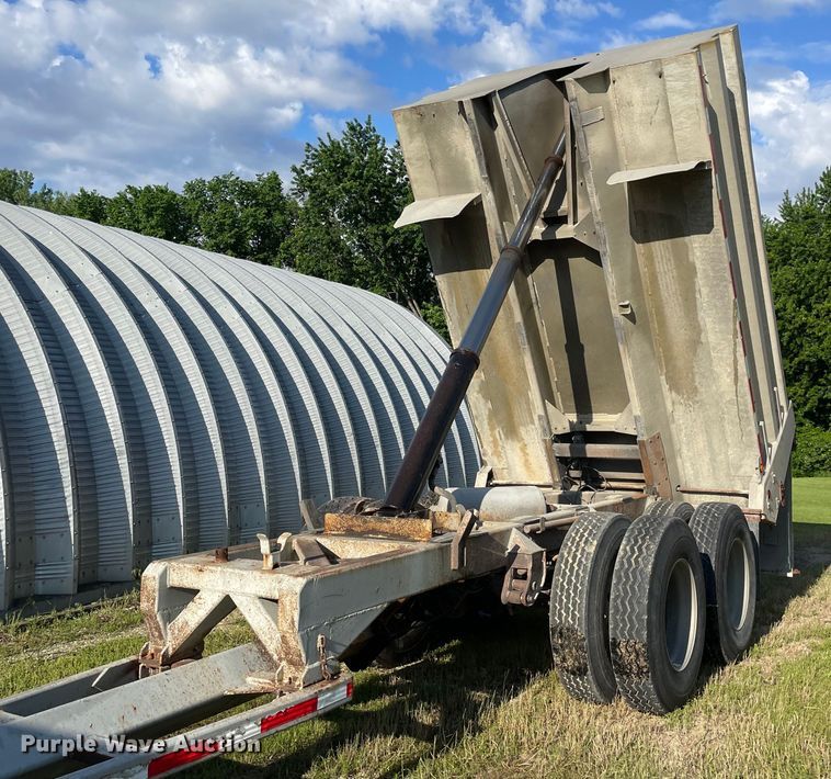 image for item DS5525 2001 Hawkeye end dump pup trailer