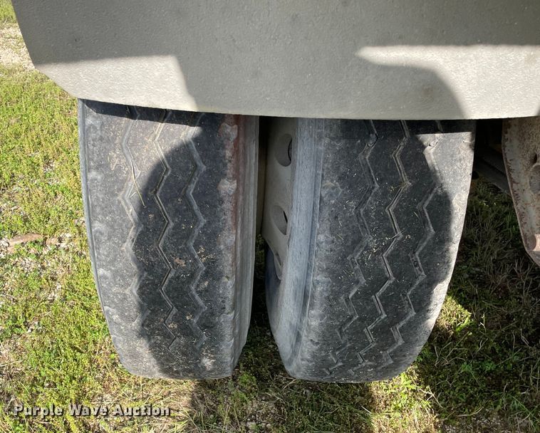 image for item DS5525 2001 Hawkeye end dump pup trailer