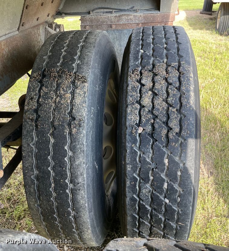 image for item DS5525 2001 Hawkeye end dump pup trailer