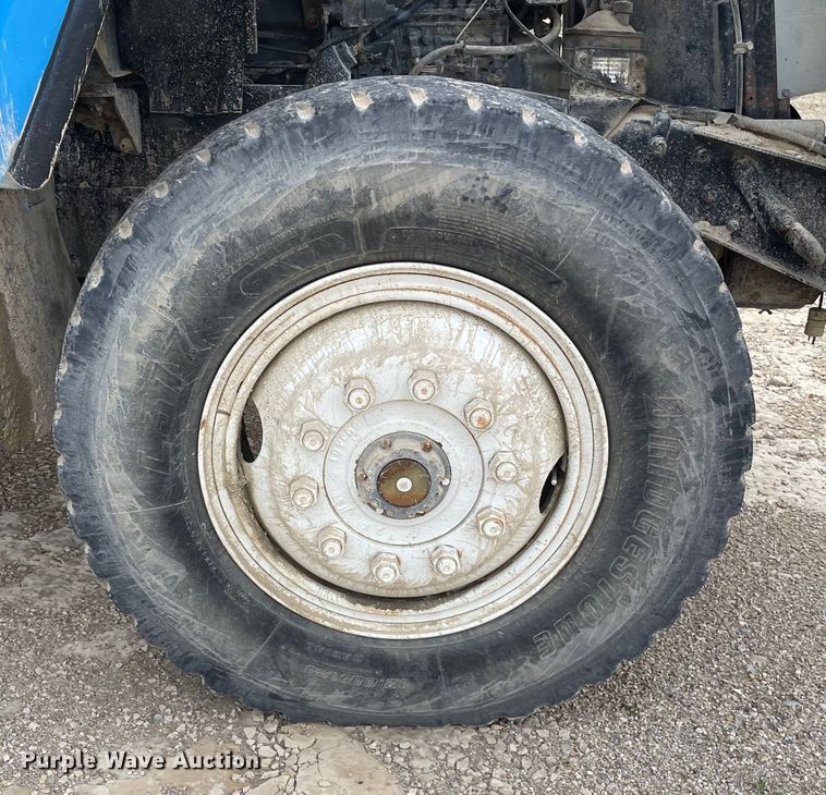 image for item DS5526 1996 Mack  DM688SX dump truck