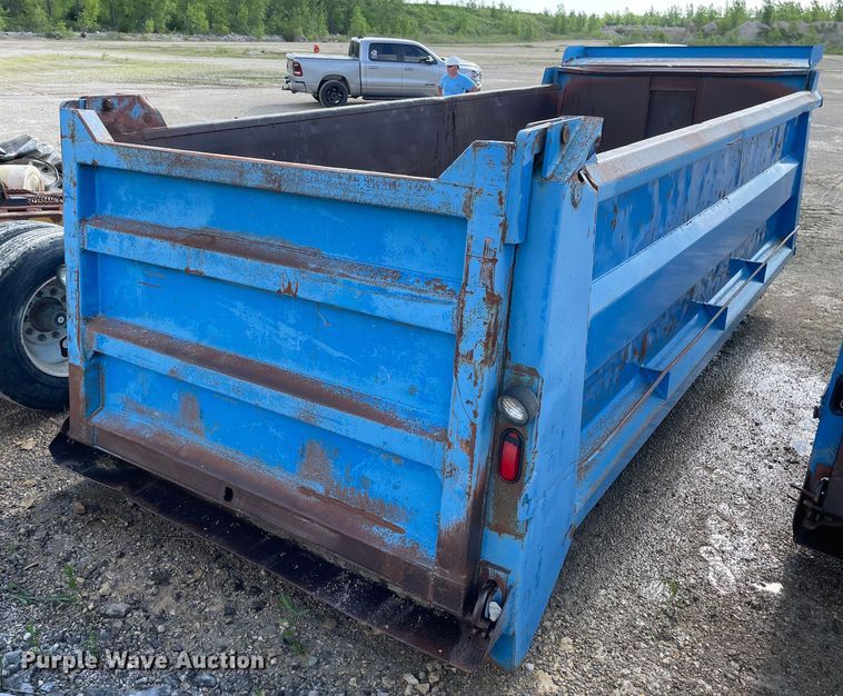 image for item DS5527 McClain Galion 650F dump bed