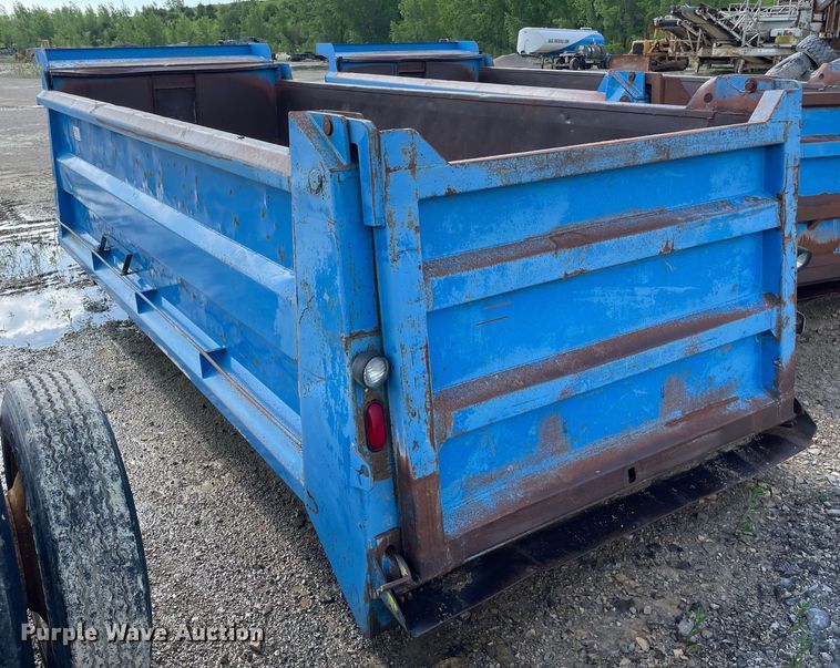 image for item DS5527 McClain Galion 650F dump bed