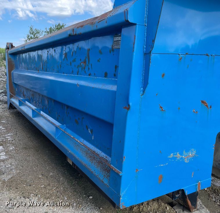 image for item DS5527 McClain Galion 650F dump bed