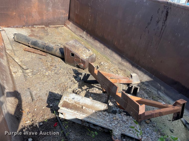 image for item DS5527 McClain Galion 650F dump bed