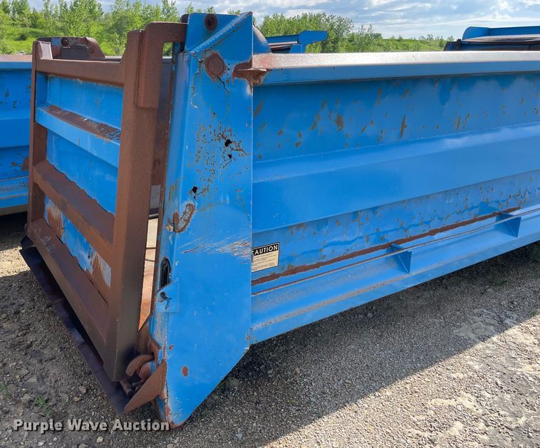 image for item DS5528 McClain Galion 650F dump bed