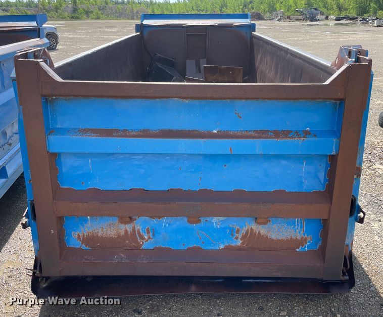 image for item DS5528 McClain Galion 650F dump bed