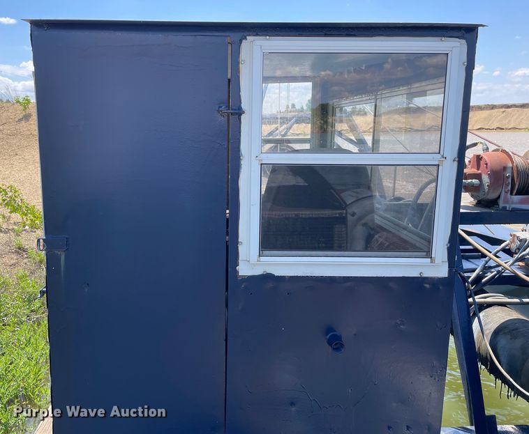 image for item DS5532 Sand dredge