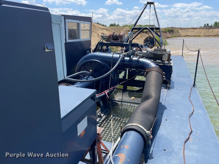 image for item DS5532 Sand dredge