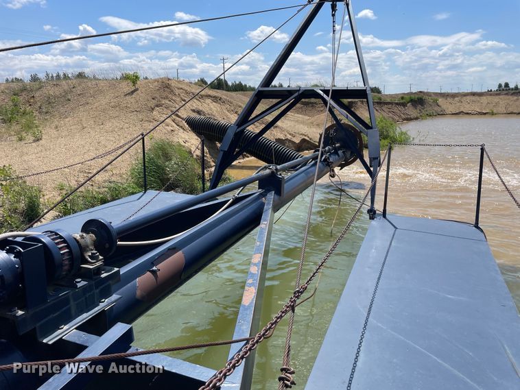 image for item DS5532 Sand dredge