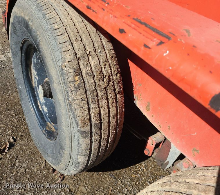 image for item DS7286 Crafco E-Z Pour pothole patcher