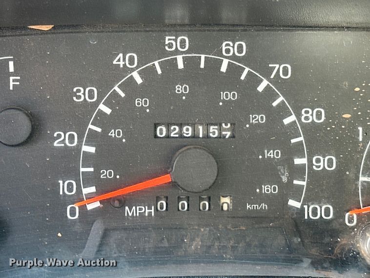 image for item DW5002 2004 Ford F750 Super Duty water truck